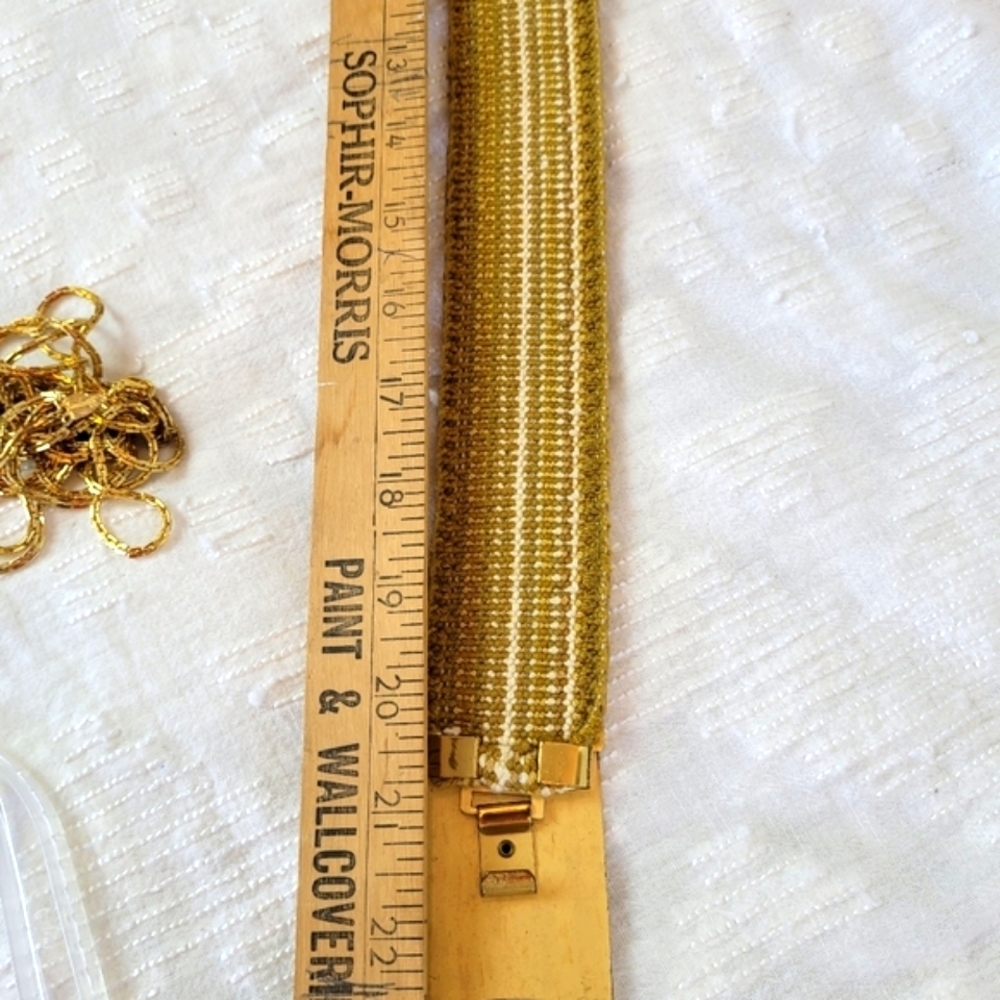 Vintage gold stretch belt "fish scales" with solid gold buckle floral detail M - Picture 6 of 8